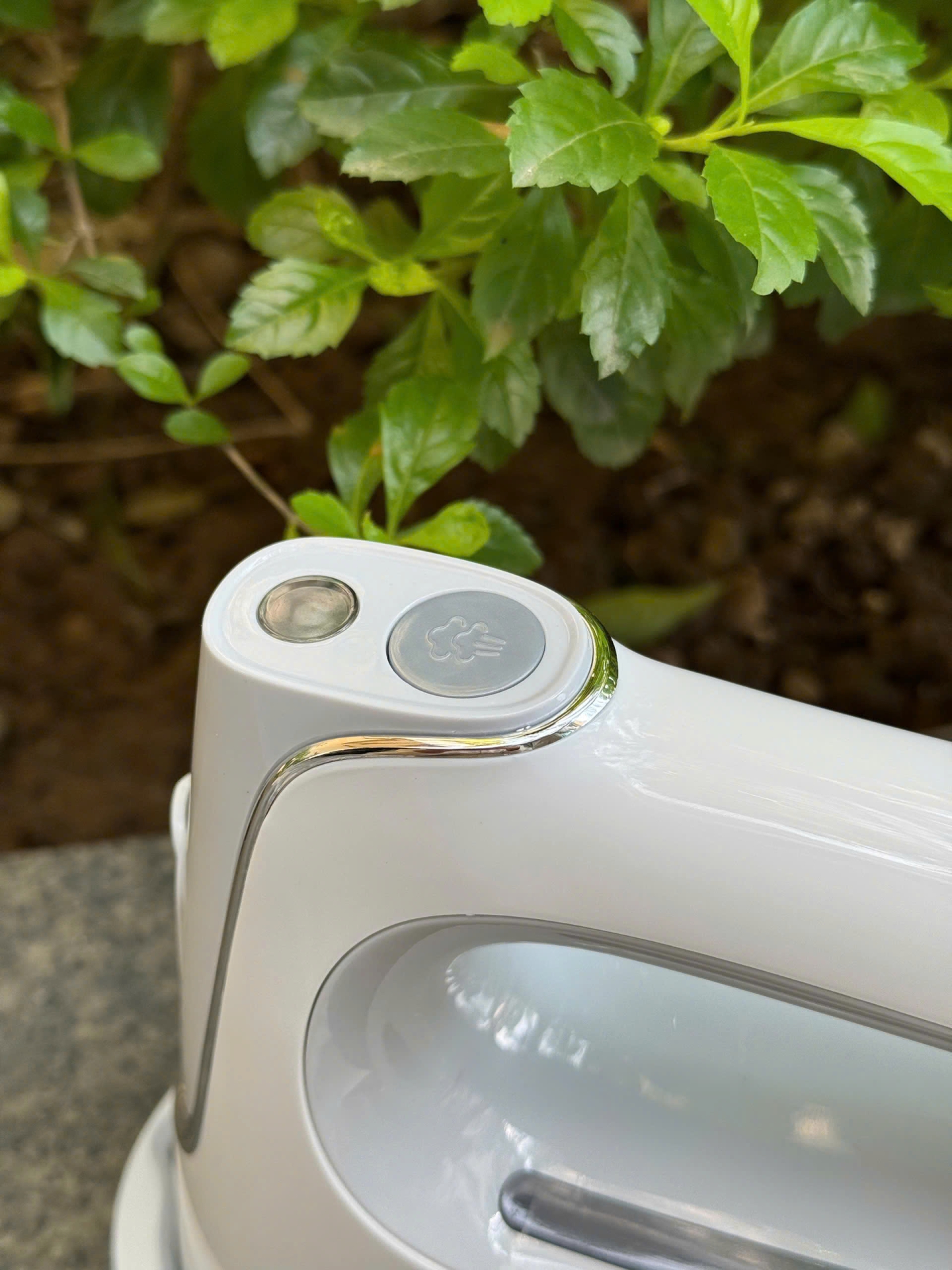 ? BÀN LÀ HƠI NƯỚC MINI KAIYO (KSI-414)
