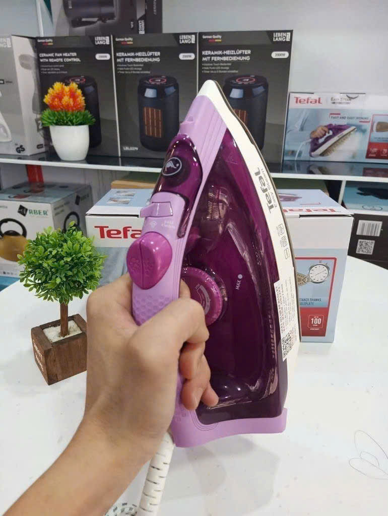 Bàn ủi hơi nước Tefal – FV1955E0