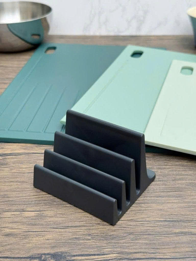 Set 3 thớt nhựa kèm giá đỡ Mirai Nhật