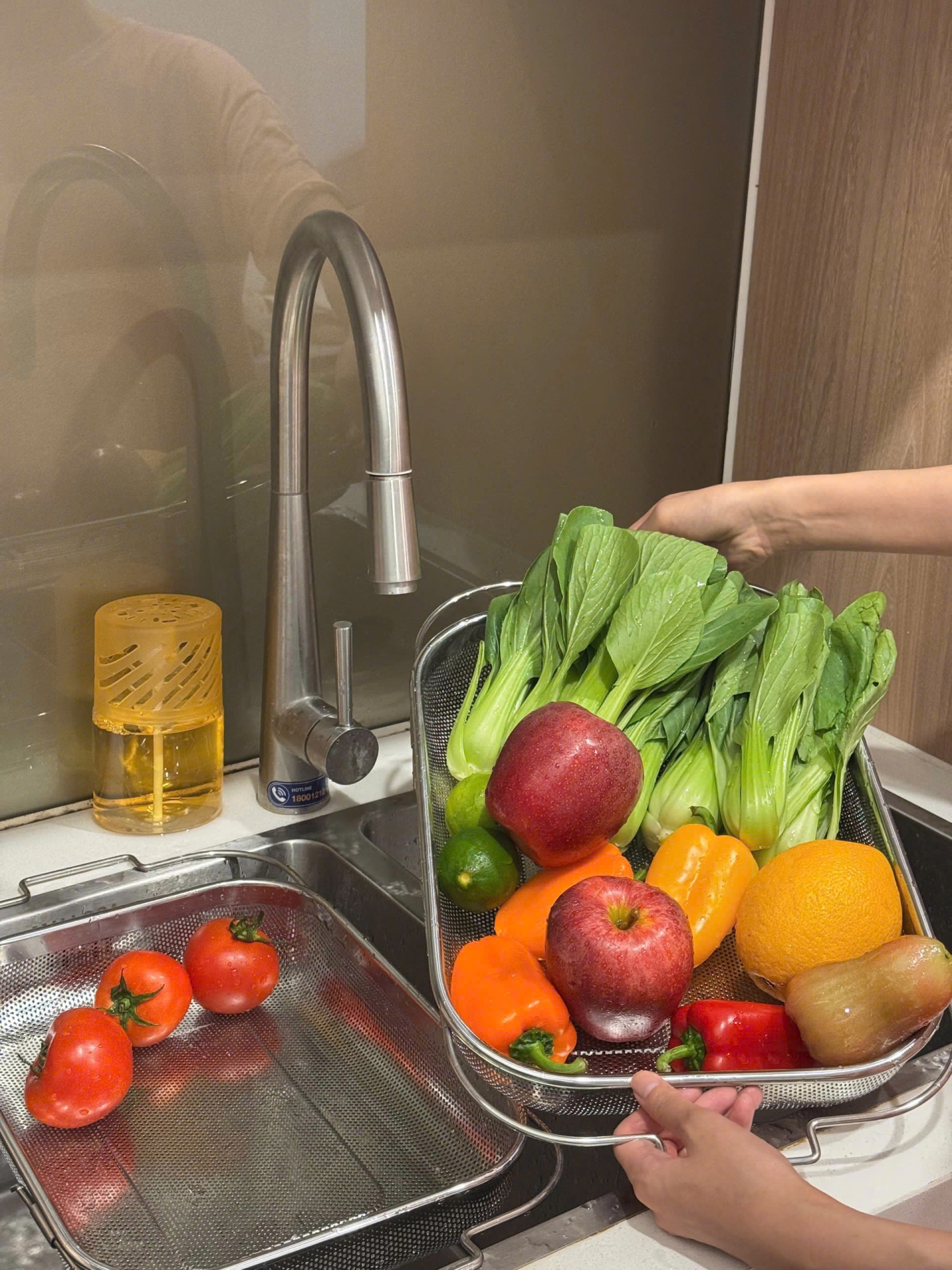 Rổ inox gác bồn rửa điều chỉnh độ dài Kaiyo