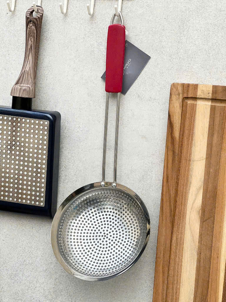 Muôi lỗ inox nguyên khối cỡ lớn 16.5cm