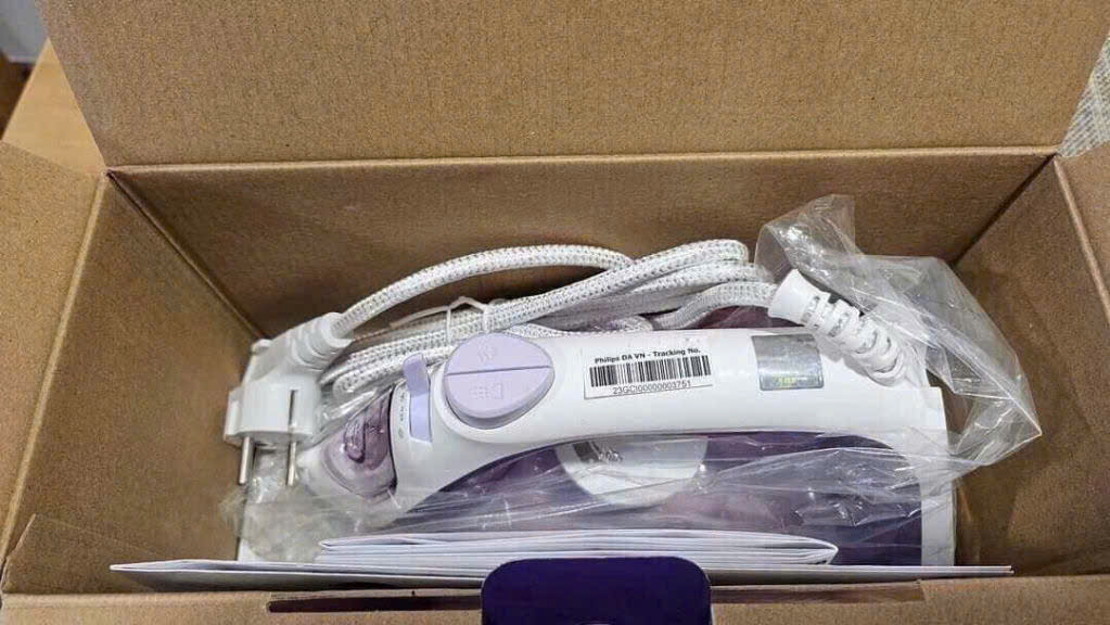 Bàn ủi hơi nước Philips DST1040 30