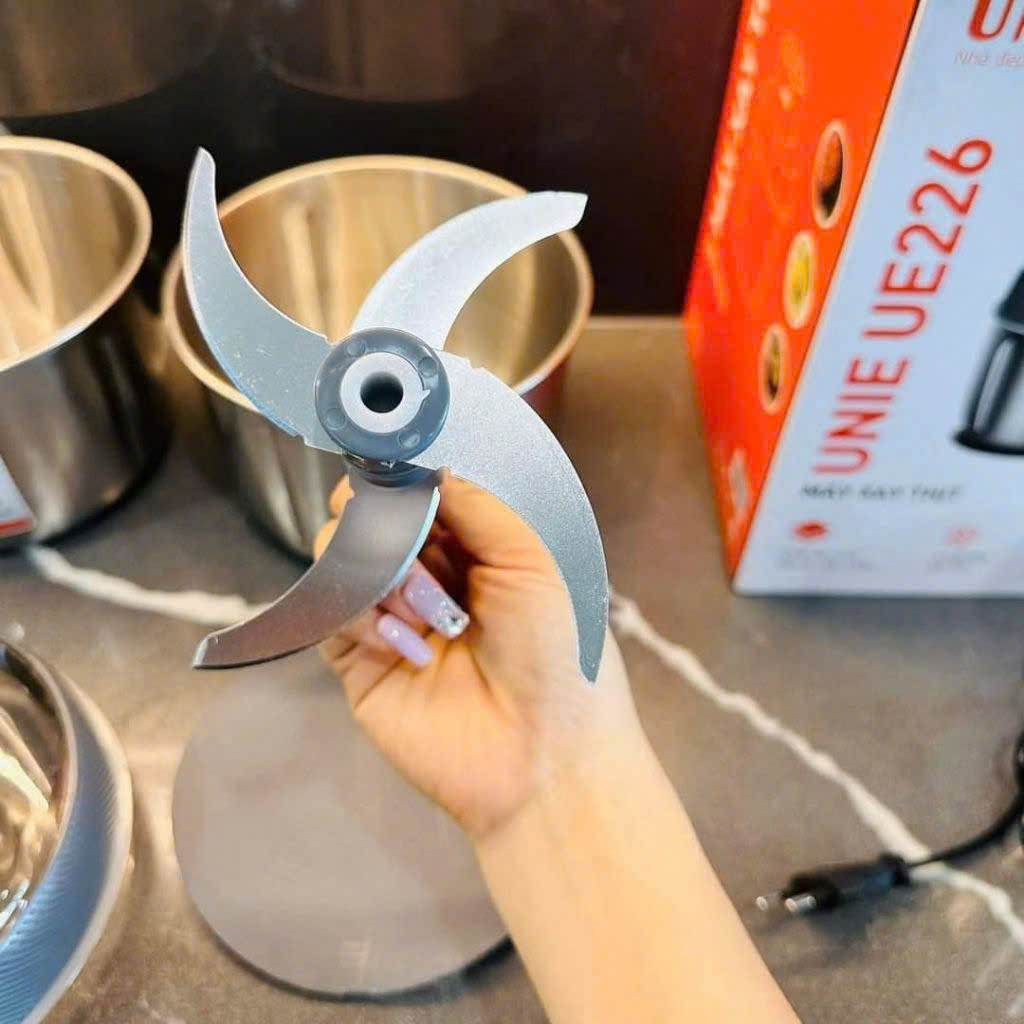 Máy xay thịt Unie UE226, cối inox, 2.5L