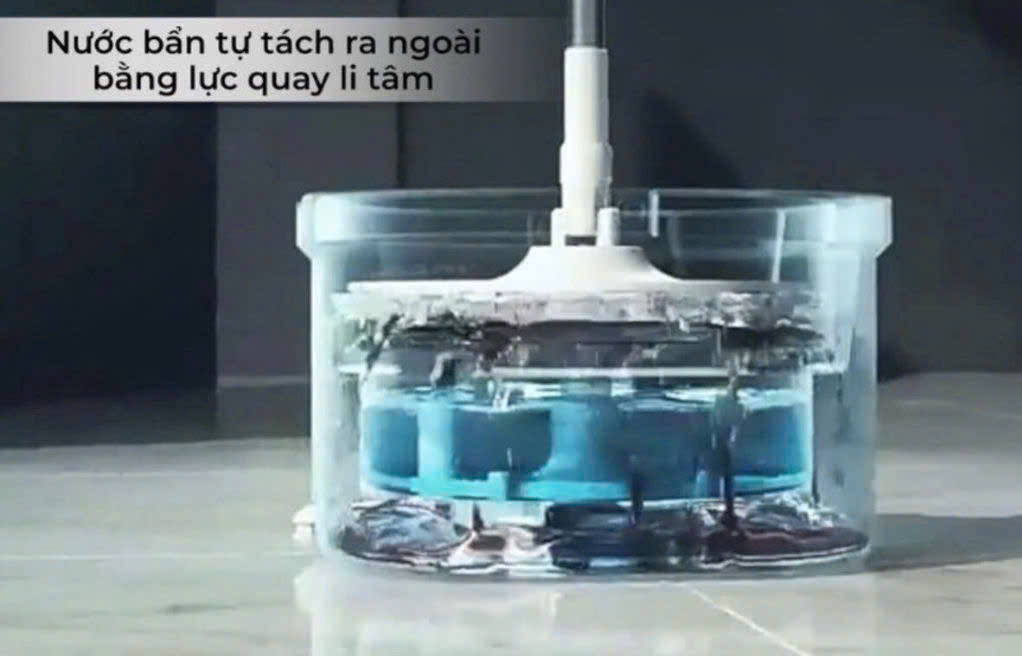 Bộ lau nhà Kaiyo có khả năng tách được cả nước sạch, nước bẩn