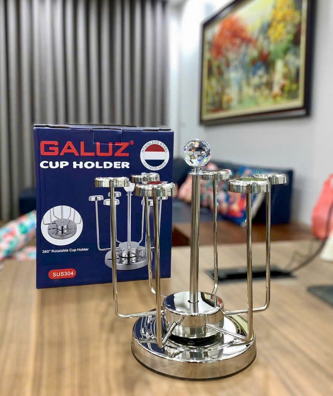 GIÁ ÚP CỐC XOAY 360 ĐỘ GALUZ