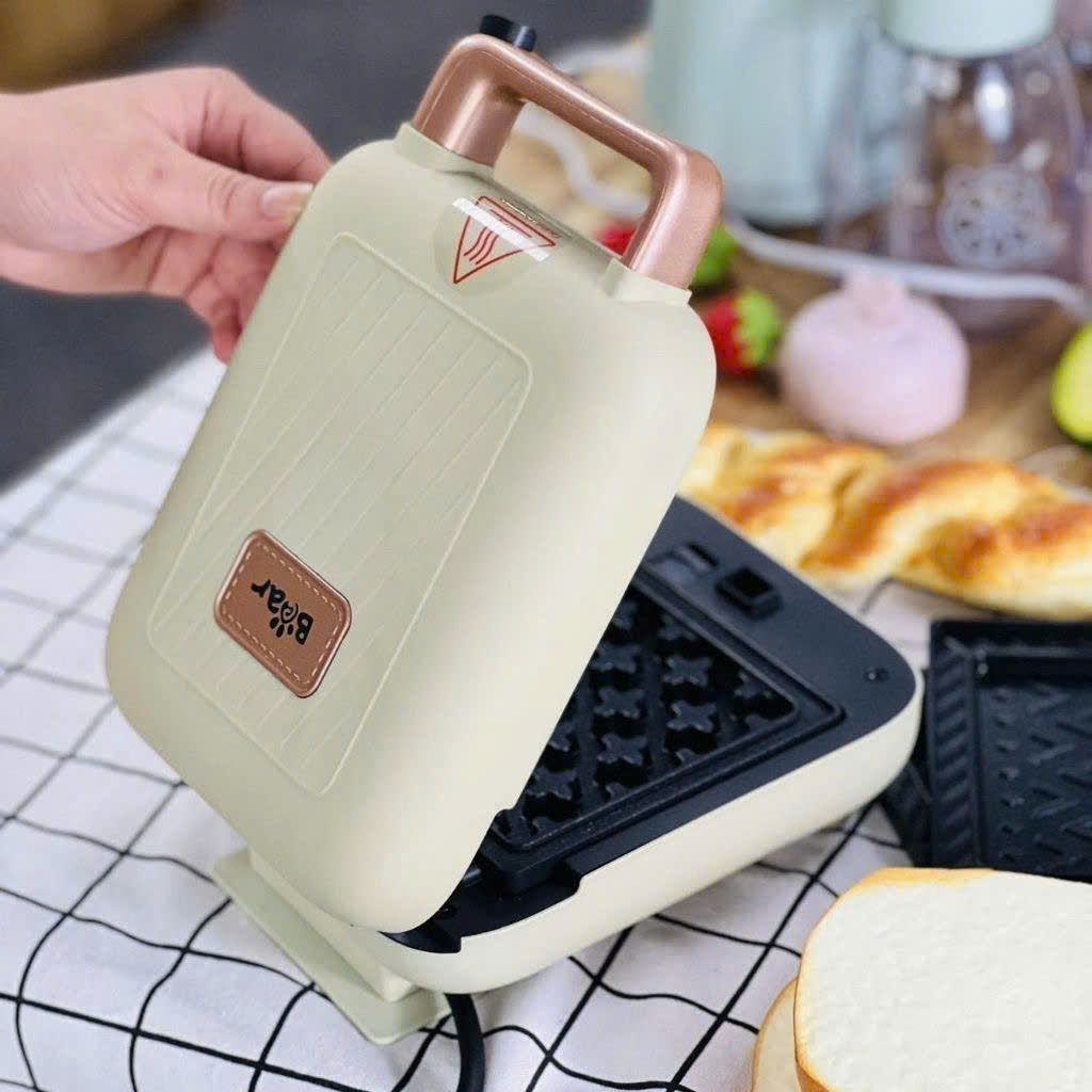 Máy nướng bánh 2 khay Bear DBC-C06M1
