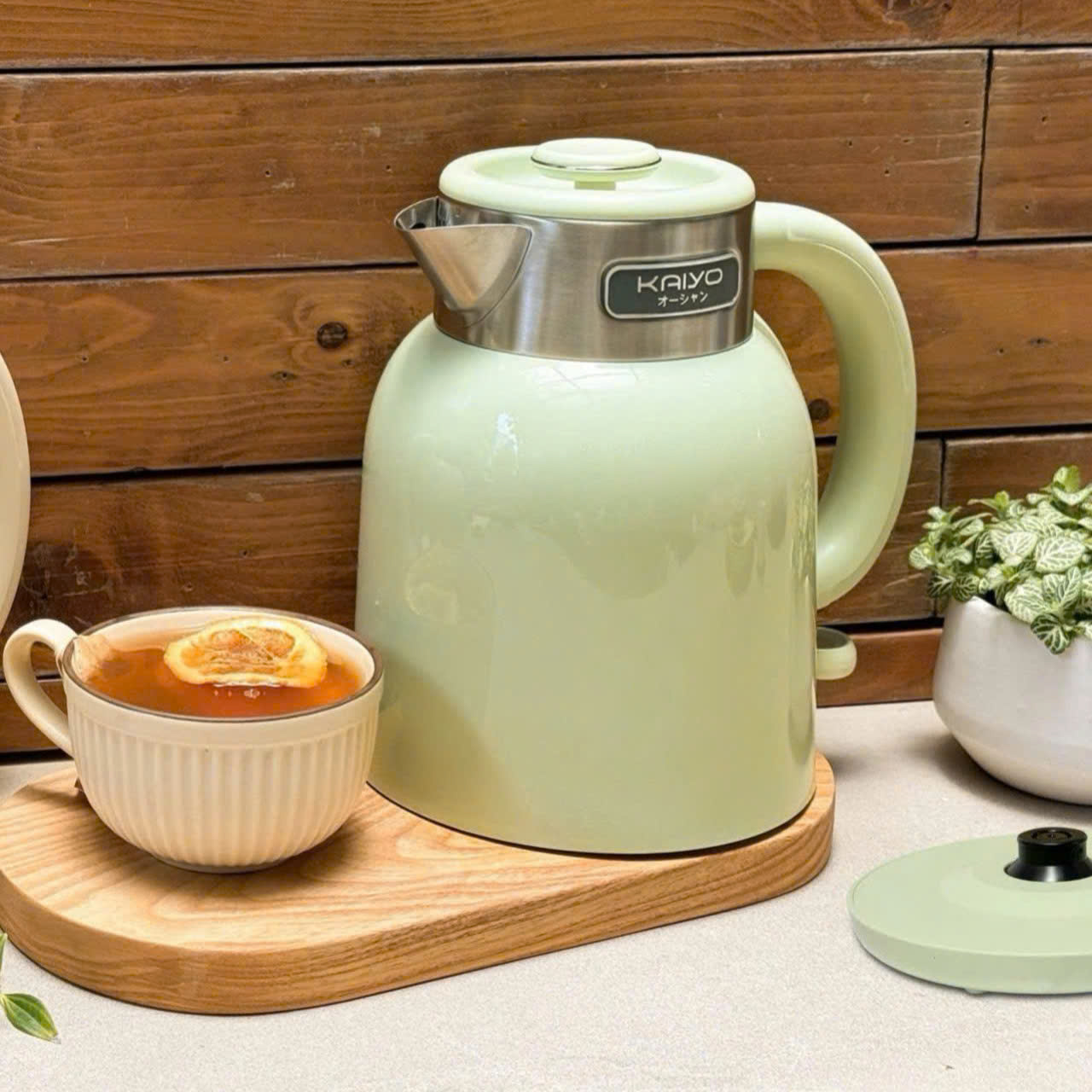 Ấm siêu tốc 2 lớp Cool touch Kaiyo 1.5L