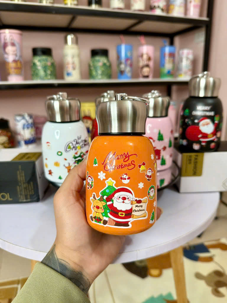 Bình nhỏ xinh với dung tích 300ml chất liệu inox 304