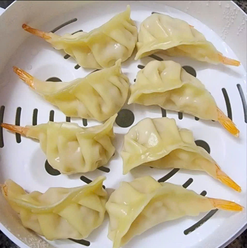 Nồi Lẩu Điện Đa Năng Hầm Cháo, Nấu Mì, Nồi Lẩu Mini Đa Năng, Chiên Rán, Quánh Nấu Cháo 1.6L Bear DRG-P16M2