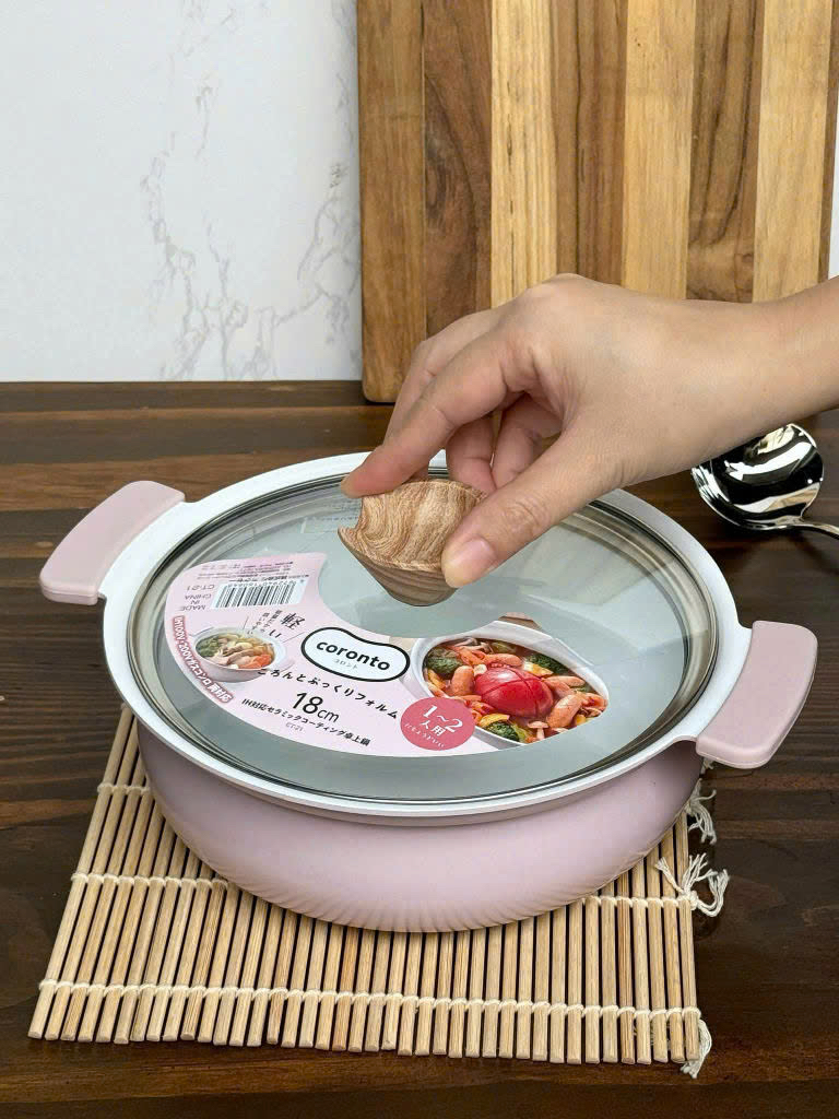 Nồi siêu nhẹ đúc tay Kakusee Nhật Bản