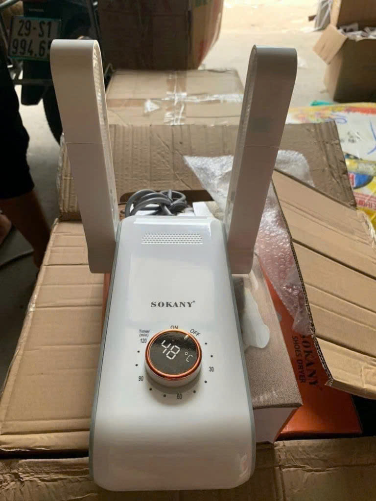 Máy sấy giày SOKANY