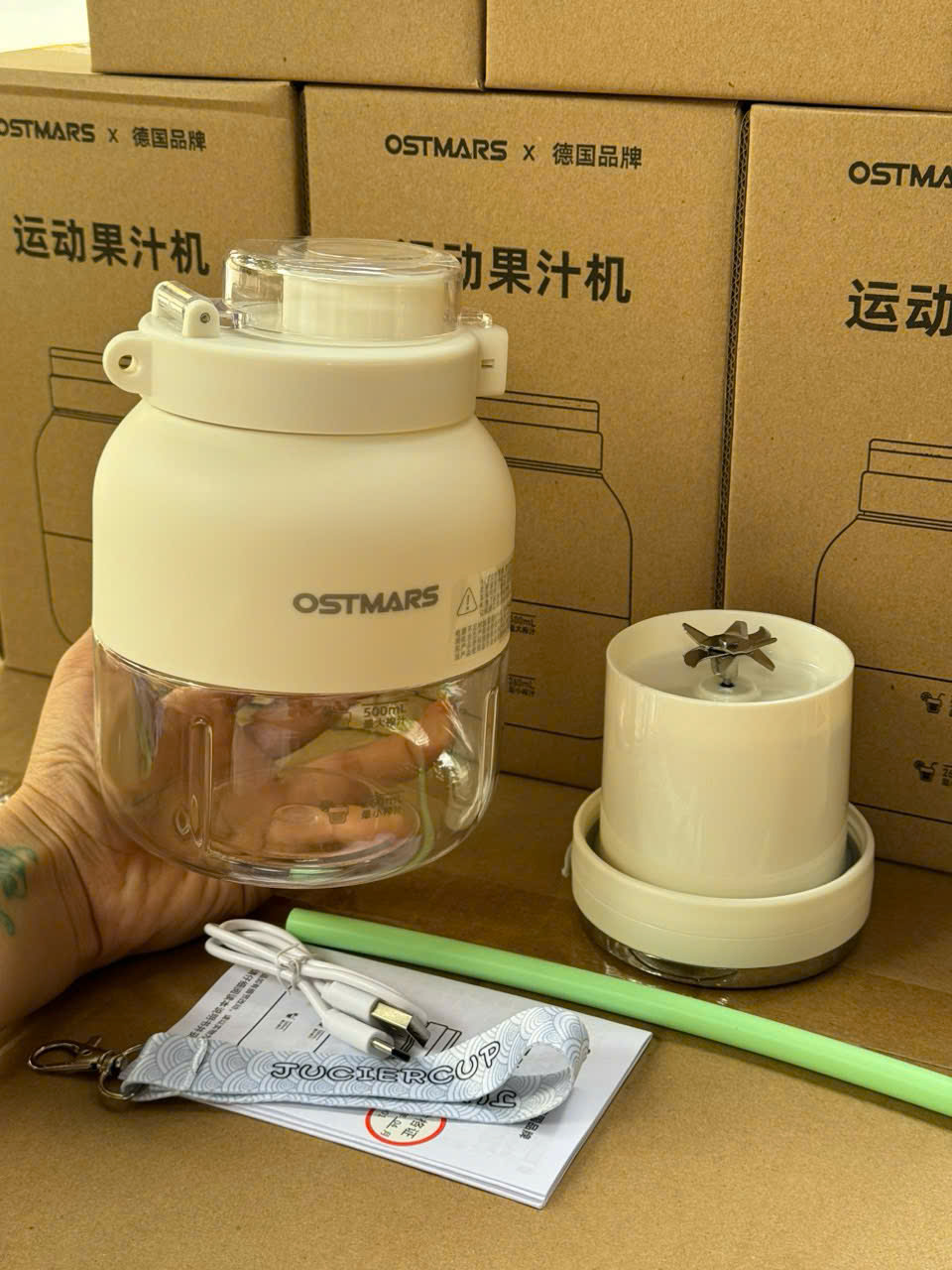 Máy xay sinh tố cầm tay Ostmart bản mới ra mắt