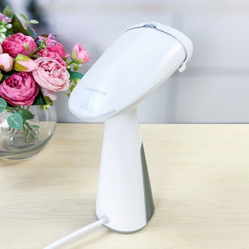 BÀN LÀ HƠI NƯỚC CẦM TAY LOCK&LOCK ENI148WHT