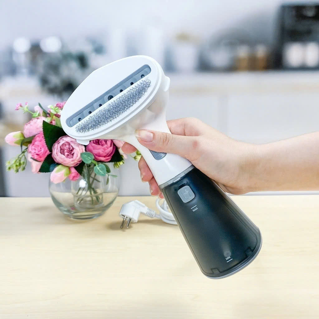 BÀN LÀ HƠI NƯỚC CẦM TAY LOCK&LOCK ENI148WHT