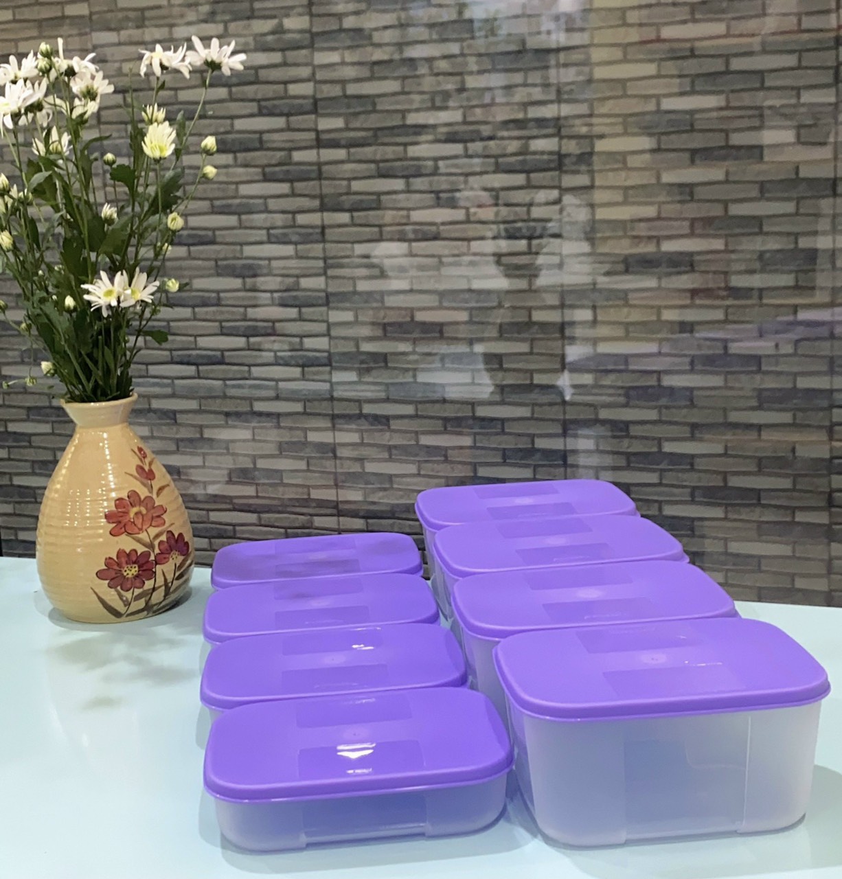 Set 8 hộp TUPPERWARE dẹt ngăn đông màu tím