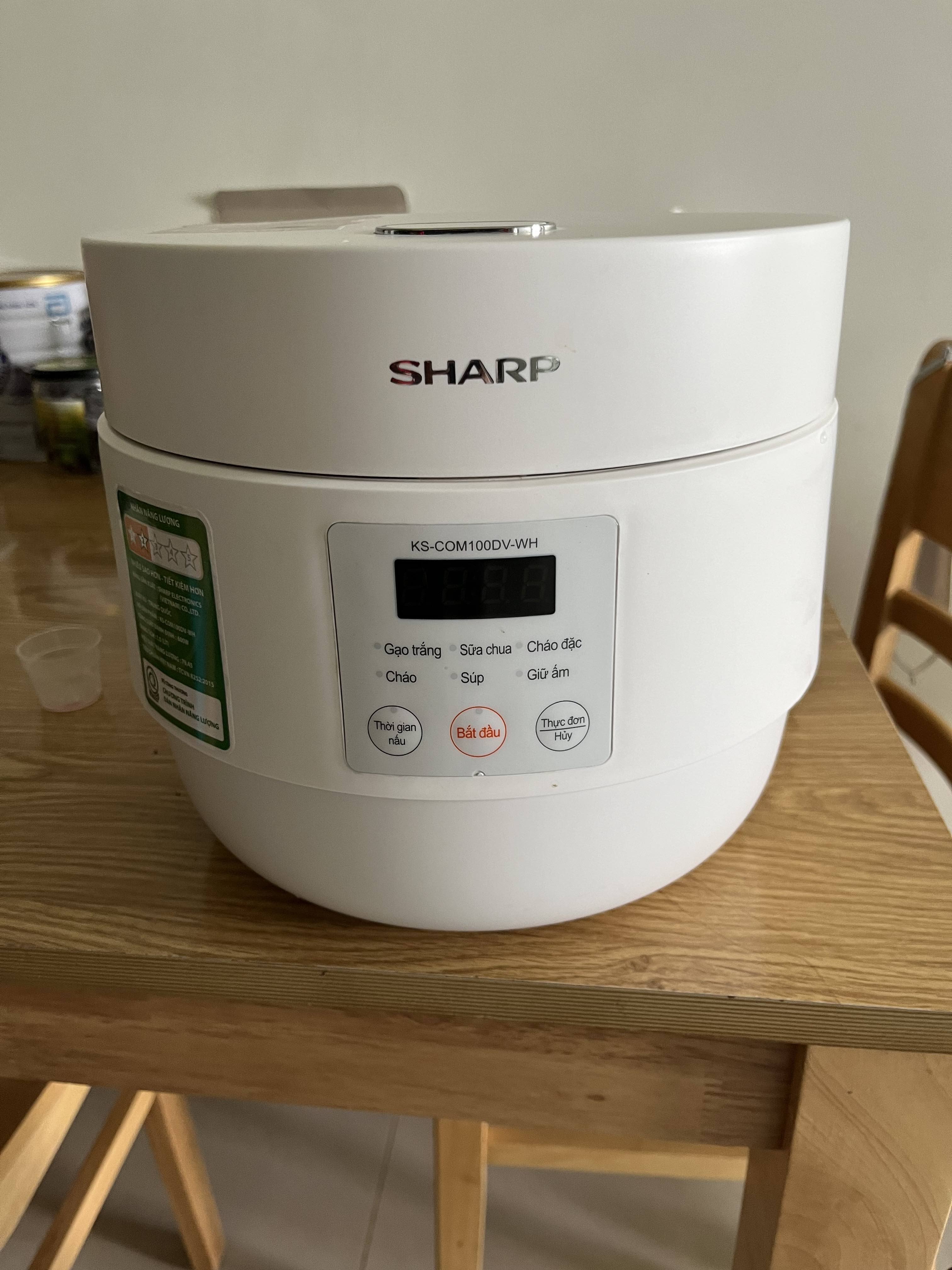 Nồi cơm điện tử Sharp 1L