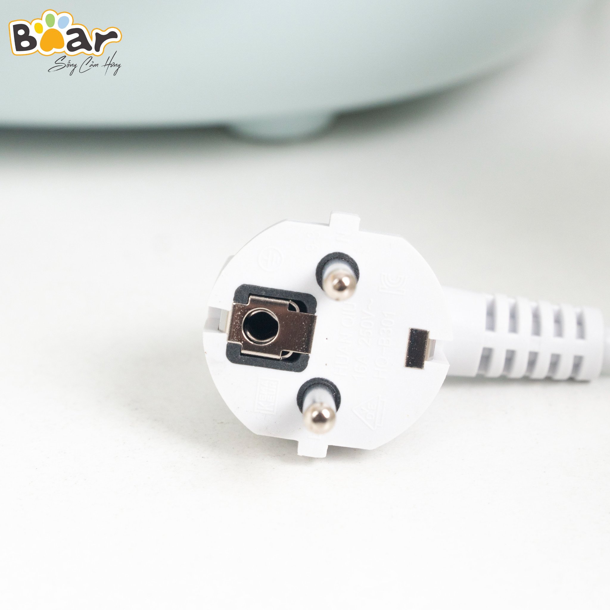 ̂̀Nồi nấu chậm Bear SUBE003 ( Phiên bản Quốc Tế)