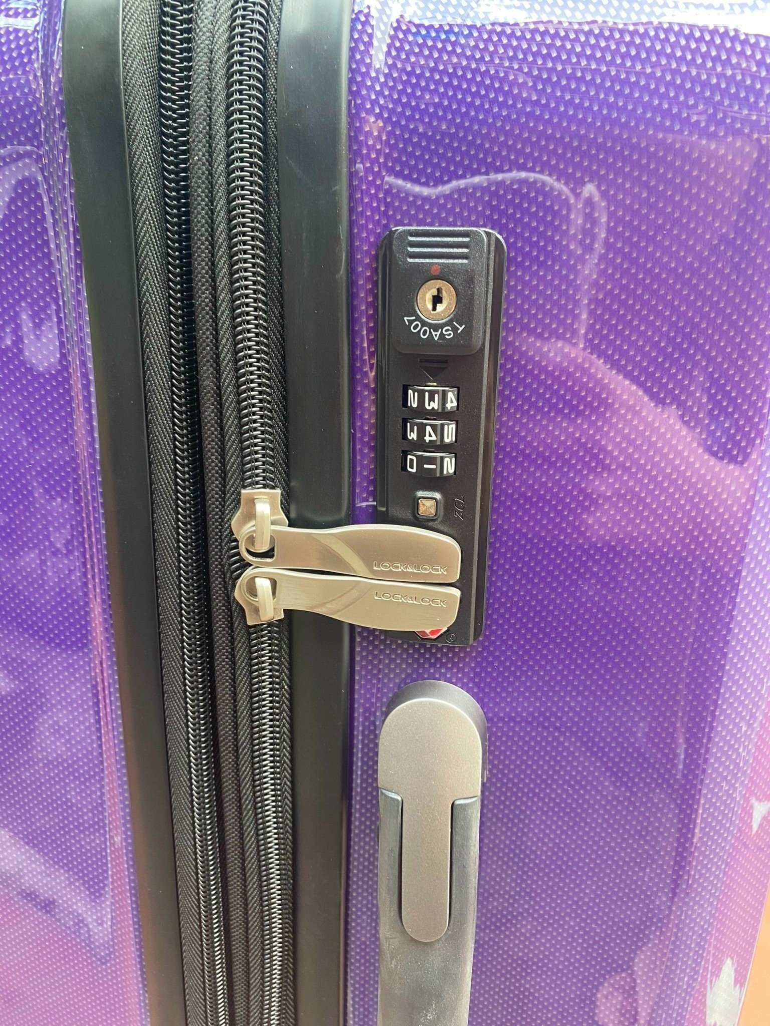 VALI LOCK&LOCK LTZ995DPTSA 24 INCH KHÓA TSA