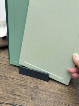 Set 3 thớt nhựa kèm giá đỡ Mirai Nhật