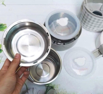 Hộp cơm điện Lo.ck&Lo.ck EJR216