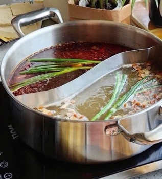 Lẩu điện 2 ngăn Chockmen