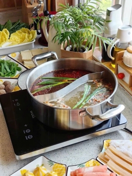 Lẩu điện 2 ngăn Chockmen